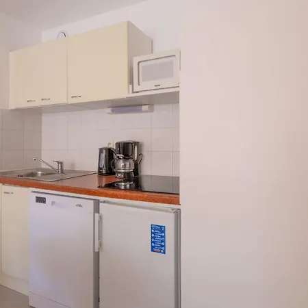 Διαμέρισμα Les Calanques Du Parc-8 By Interhome *