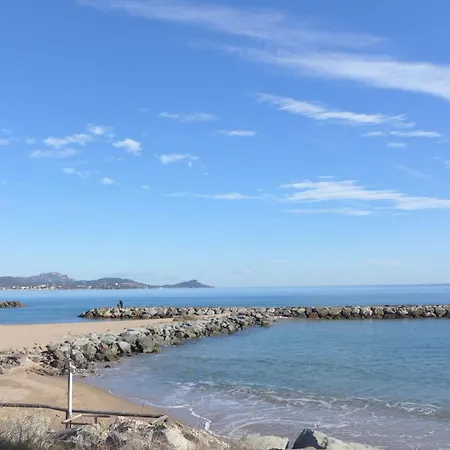 Apartment Les Calanques Du Parc-8 By Interhome *